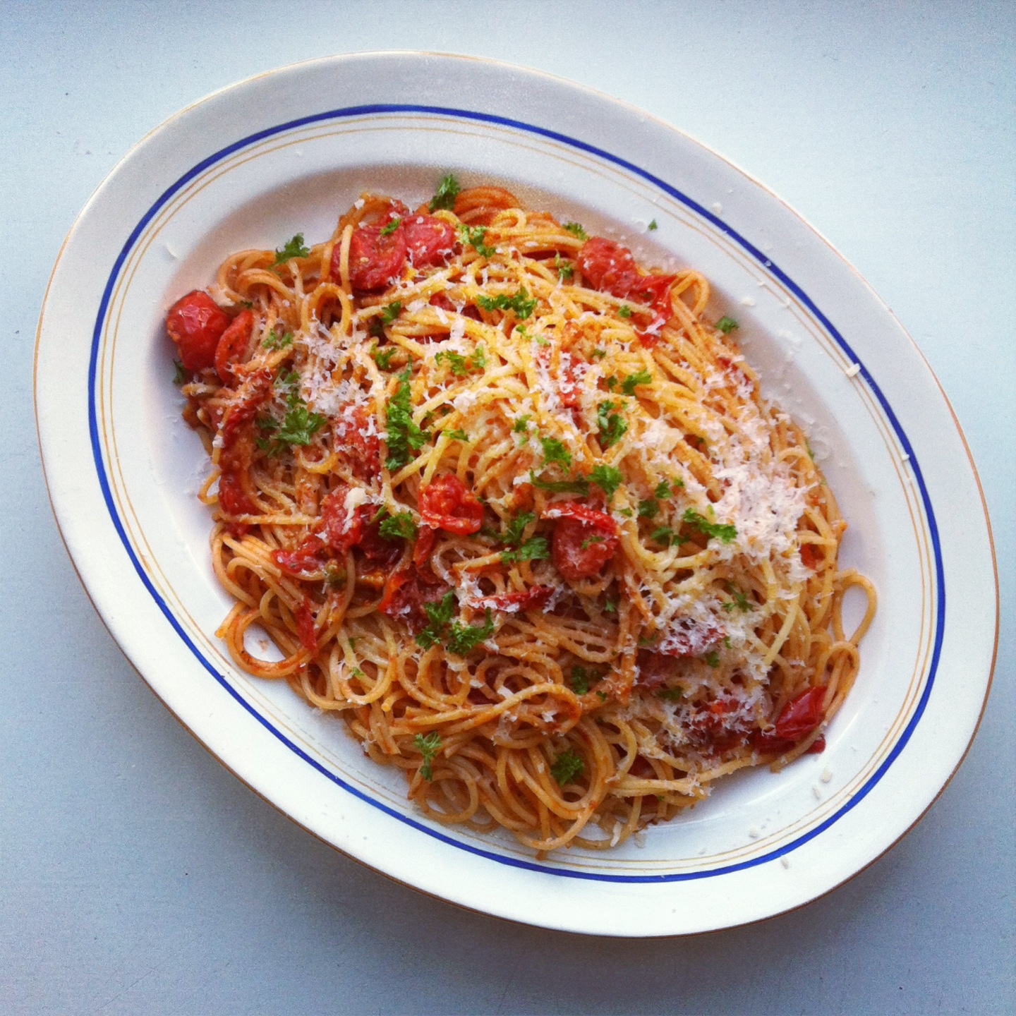 Spaghetti met cherrytomaatjes