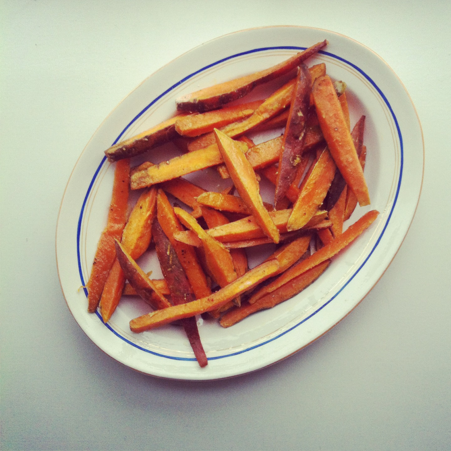 Zoete aardappel frites
