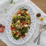 Salade caprese met reuzenbonen